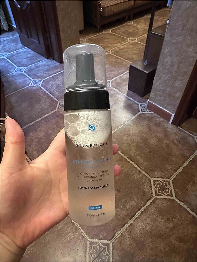 2026年去黑头洗面奶哪个牌子最好用,女士洗面奶排行榜前十名?