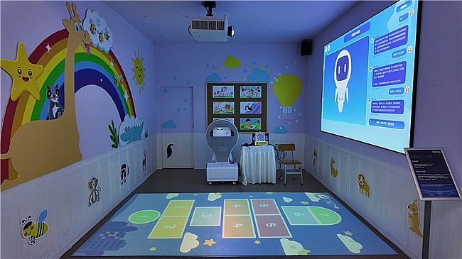 ��AI���µ����ǻۿ��� ������Я��ӡ����ͶӰ����������ɶ��ս�չ