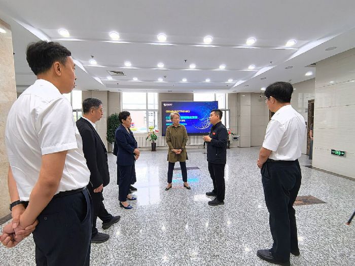 长春市人大常委会调研组到希达电子调研指导