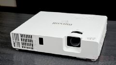 <font color='#FF0000'>Maxell</font> MMP-J4001UҺͶӰ