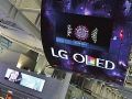 震撼体验 280张LG OLED商显大屏绽放仁川机场